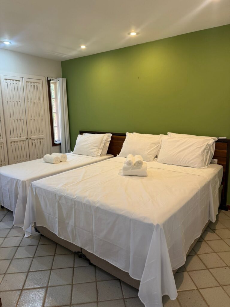 CASA DE ALTO PADRÃO EM BÚZIOS PARA 16 PESSOAS