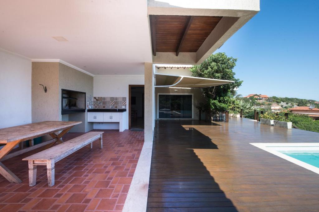 CASA COM VISTA PARA O MAR EM JOÃO FERNANDES