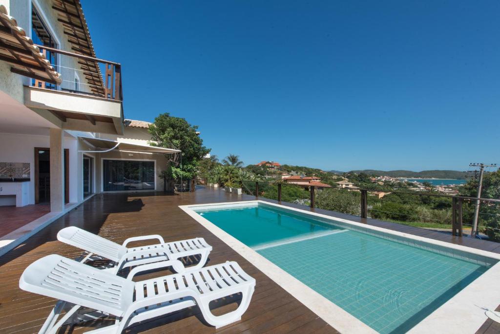 CASA COM VISTA PARA O MAR EM JOÃO FERNANDES