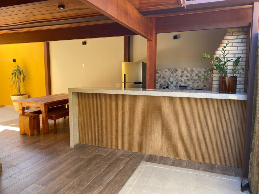 CASA 50M DA PRAIA PARA 12 PESSOAS