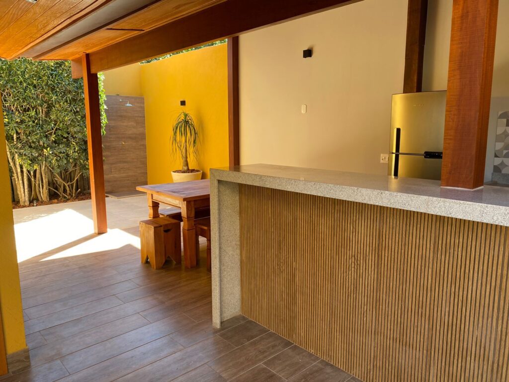 CASA 50M DA PRAIA PARA 12 PESSOAS