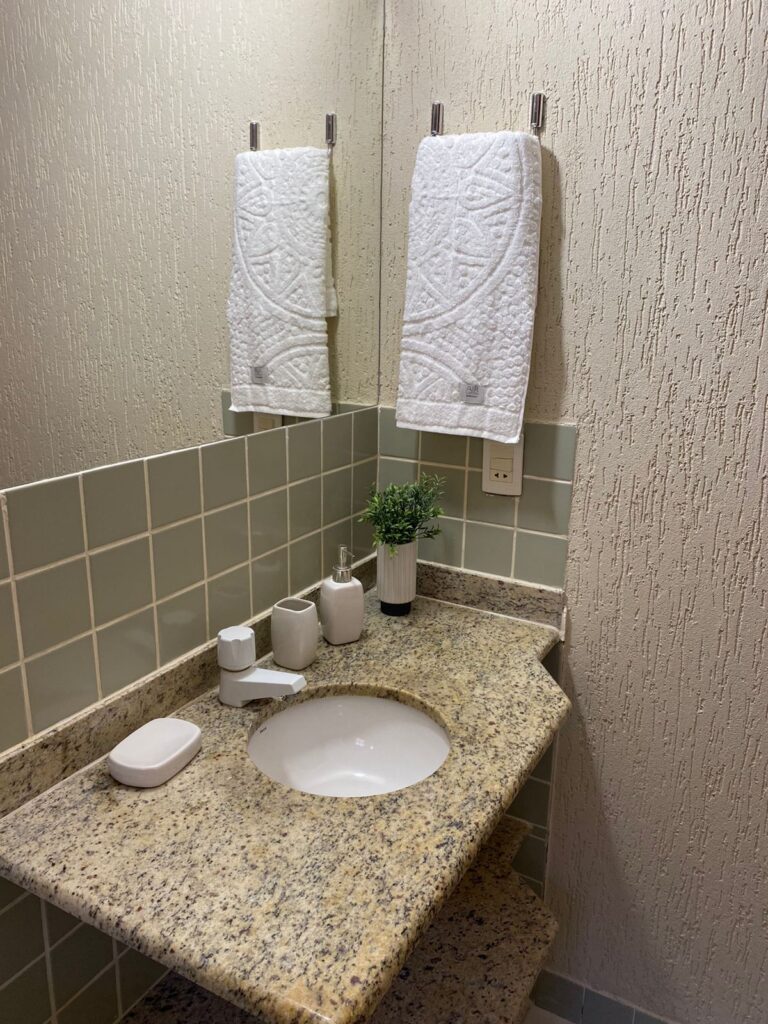 CASA 50M DA PRAIA PARA 12 PESSOAS