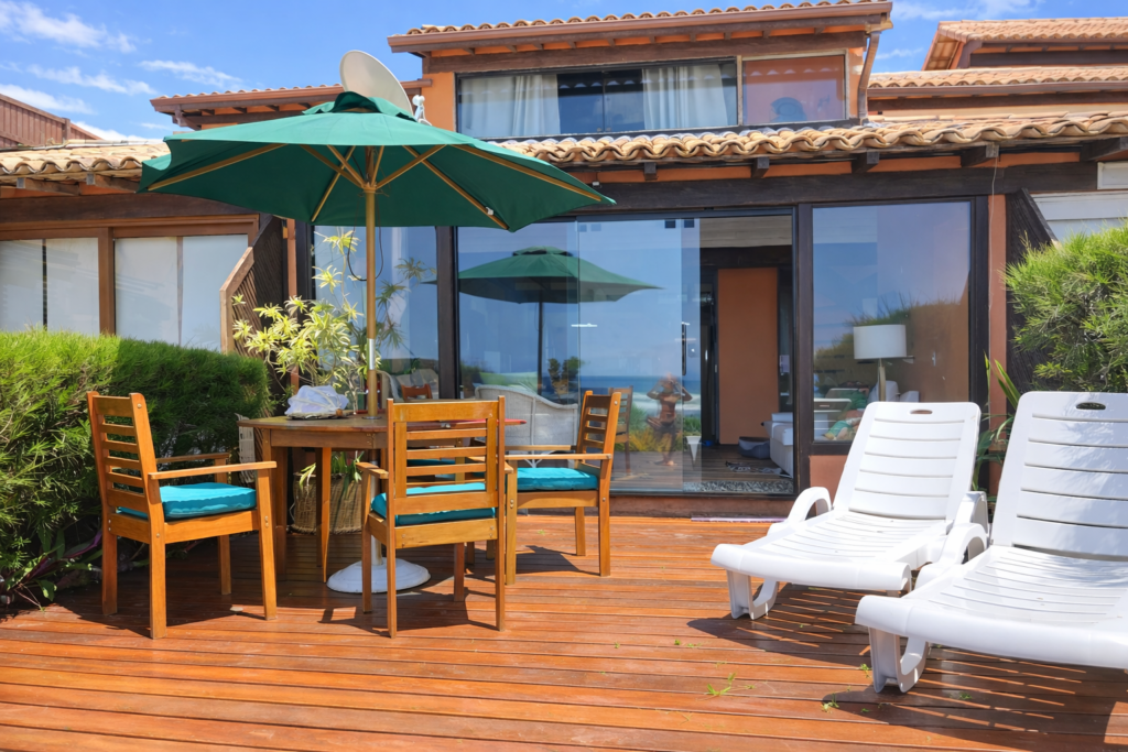 CASA PÉ NA AREIA EM GERIBÁ BÚZIOS PARA ATÉ 8 PESSOAS