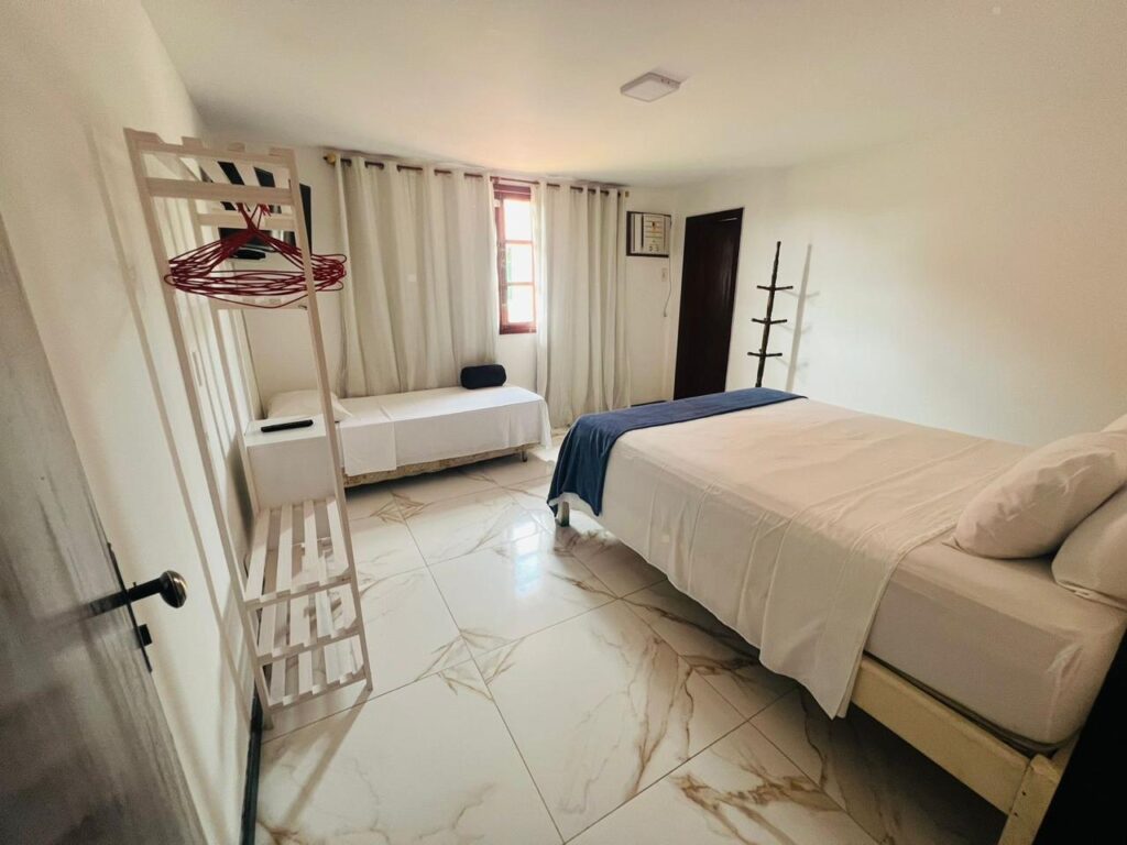 CASA PARA TEMPORADA EM BÚZIOS PARA 20 PESSOAS