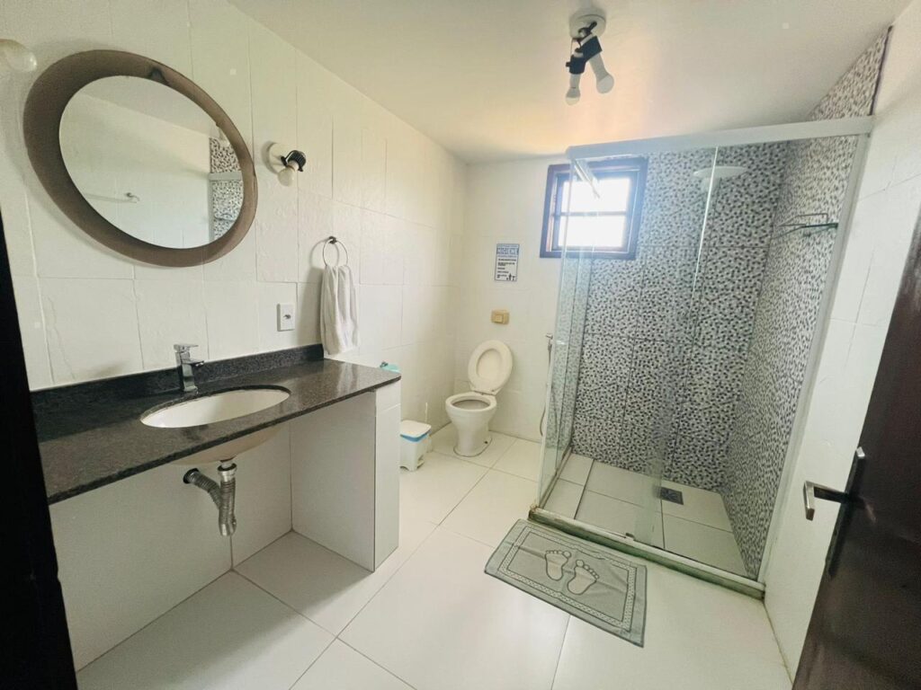 CASA PARA TEMPORADA EM BÚZIOS PARA 20 PESSOAS