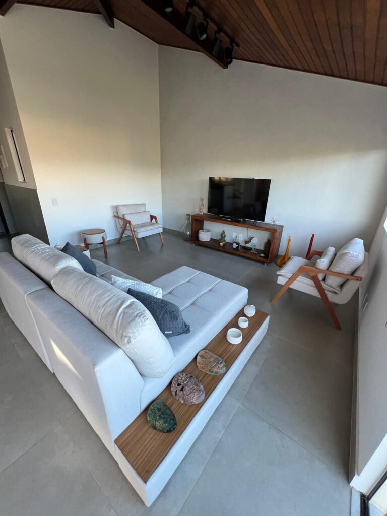 CASA PÉ NA AREIA EM GERIBÁ - BÚZIOS PARA 8 PESSOAS