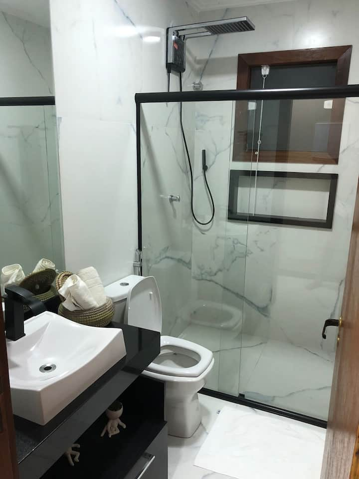 CASA COM PISCINA NO BOSQUE DE BÚZIOS