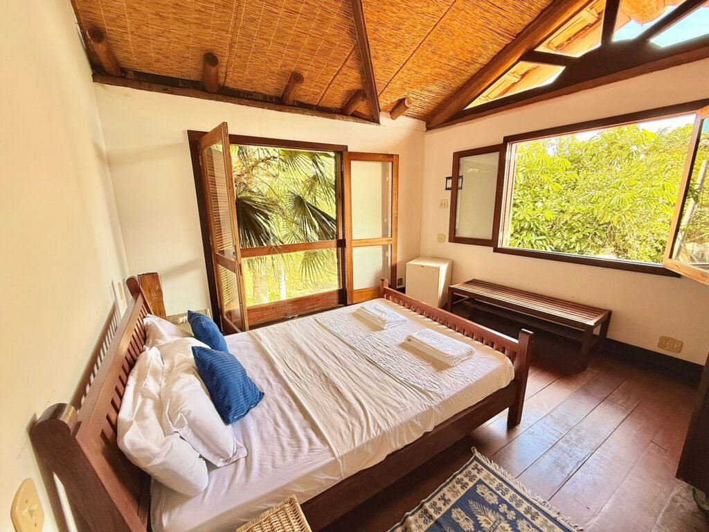 CASA PARA TEMPORADA NA PRAIA DOS OSSOS