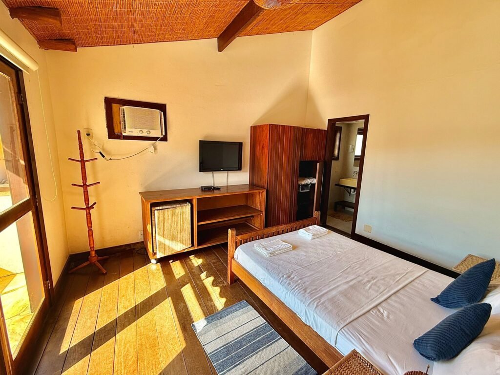 CASA PARA TEMPORADA NA PRAIA DOS OSSOS